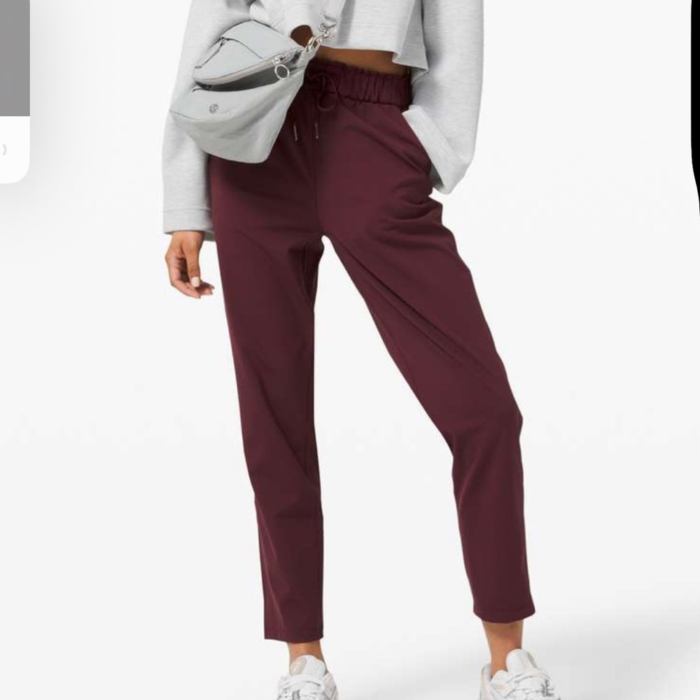 Lululemon keep moving pants - Picture 4 of 12